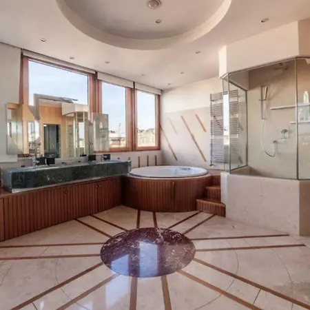 Апартаменты Con Terrazza E Sauna A Monteverde, Roma, Italia Рим