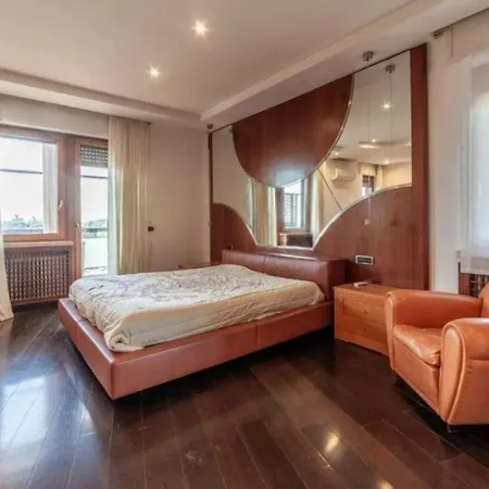 Apartment Con Terrazza E Sauna A Monteverde, Roma, Italia Rome